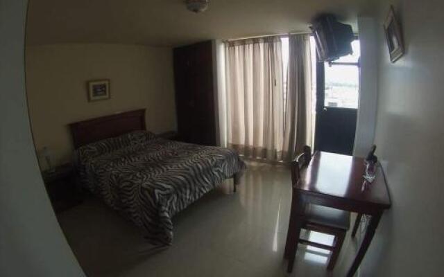 Hotel Sierra Nort