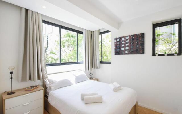 Industrial Chic 2BR in Dizengoff 35 by HolyGuest