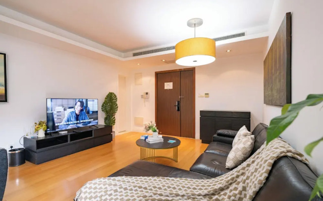 Tyms 3BR 2BA Apartment in Xujiahui