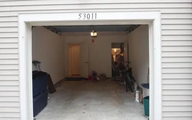 53011 Lakeshore Dr.