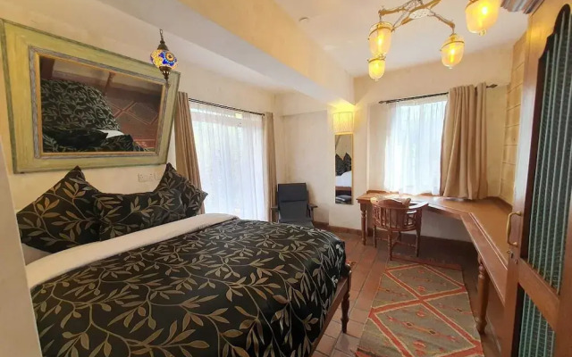 Woodmere Grand Hotel