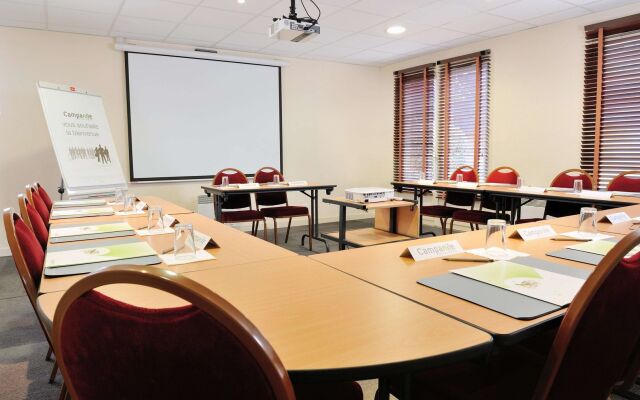 Hôtel Campanile Clermont-Ferrand Sud - Aubière