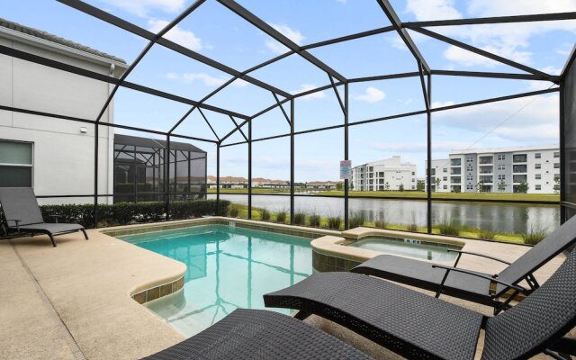 Lakeview 6BR Cozy Home Pool/spa,steps to Waterpark