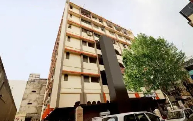 SPOT ON 74966 Shree Amardeep Hotel