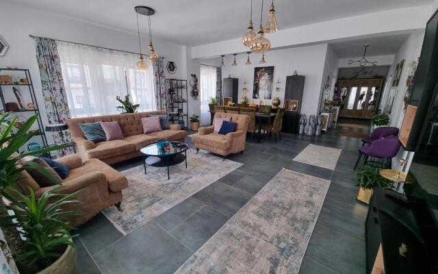 Angels Penthouse Residence