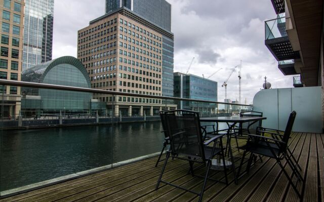 Canary Wharf - Corporate River View Apartments