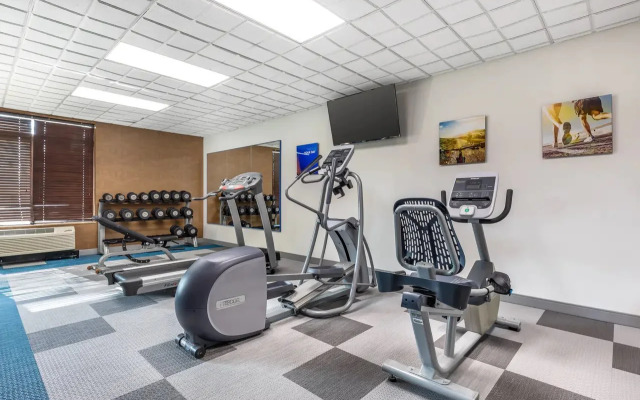 Comfort Inn & Suites Frisco East - McKinney