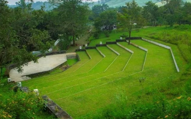 Green Berg Holiday Resorts