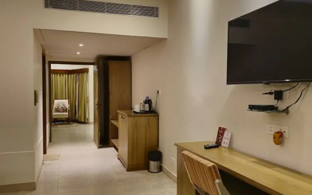 The creek boutique resort & spa