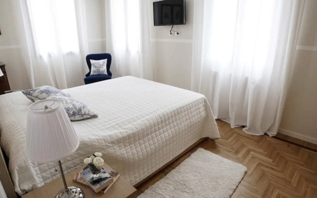 Prosecco Collalto Lodge