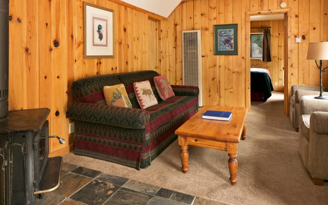 Tamarack Lodge and Resort