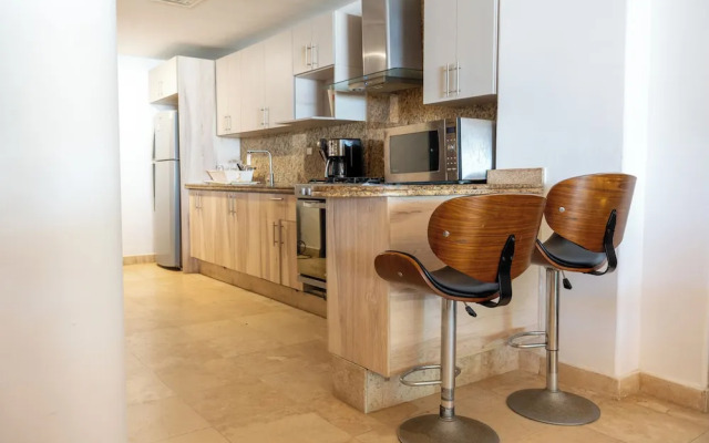 Apartamento Espacioso con Vista al Mar