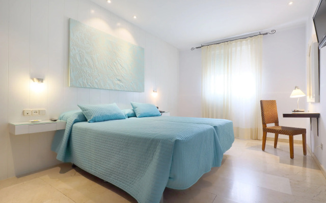 Oasis Cordoba Hotel