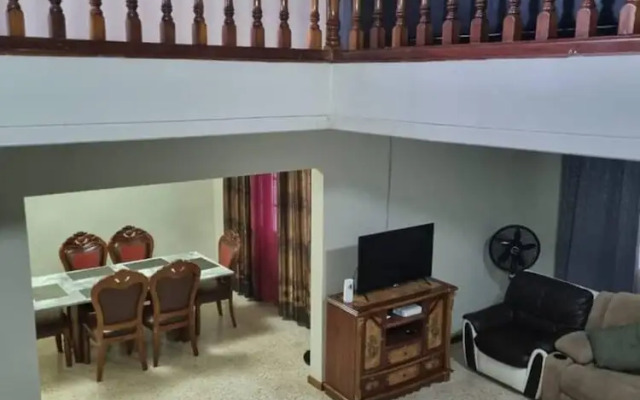 Stunning 3-bedroom House in Ocho Rios Upton