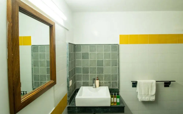 Opulent Antique 6BR Villa in Gurugram