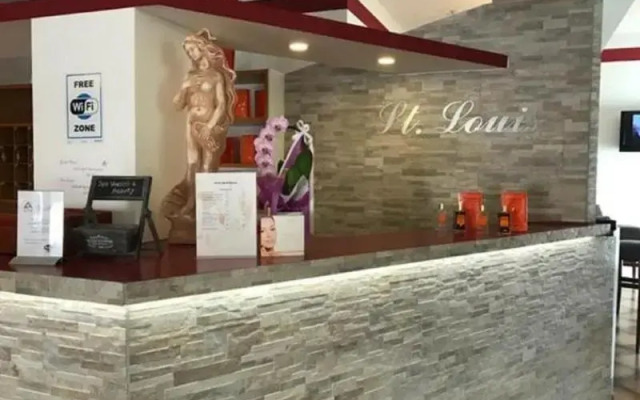 Hotel St. Louis