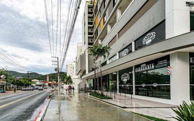 Studio bem localizado próx a UFSC SSG207