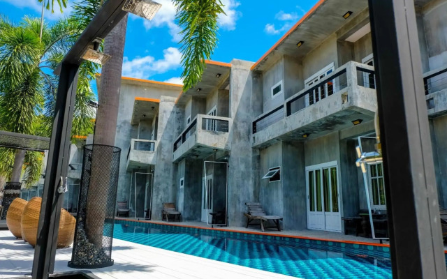 See Through Boutique Resort