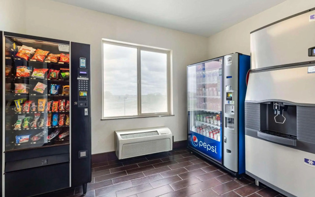 Comfort Inn & Suites Brighton Denver NE Medical Center