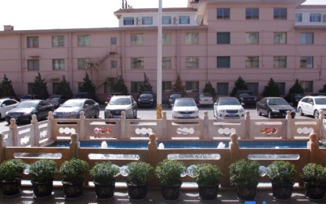 Orient International Hotel