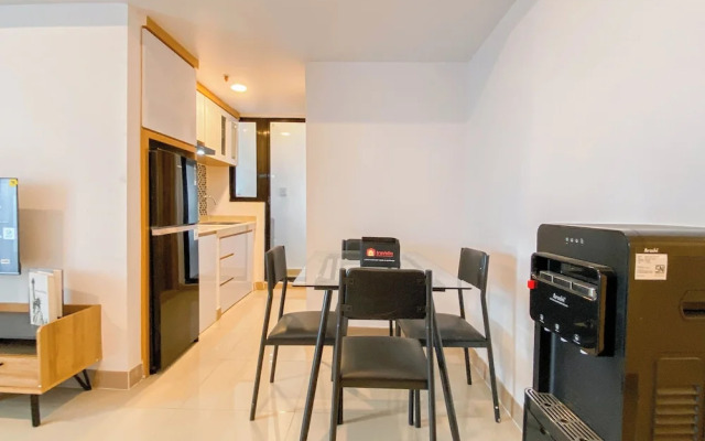 Comfort And Simply Look 2Br At Meikarta Apartment