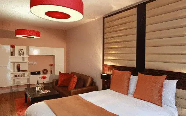 Best Western Maitrise Suites An Apartment Hotel