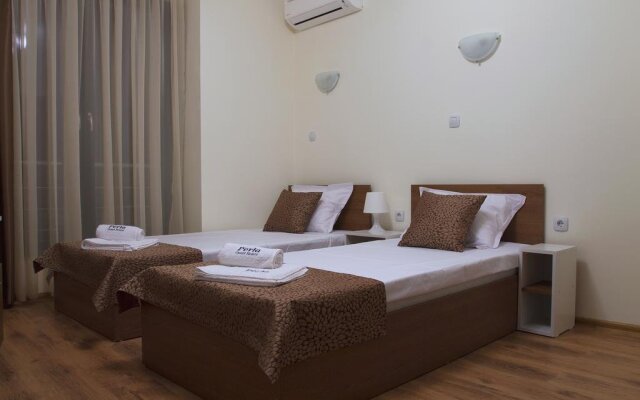 Hotel Perla