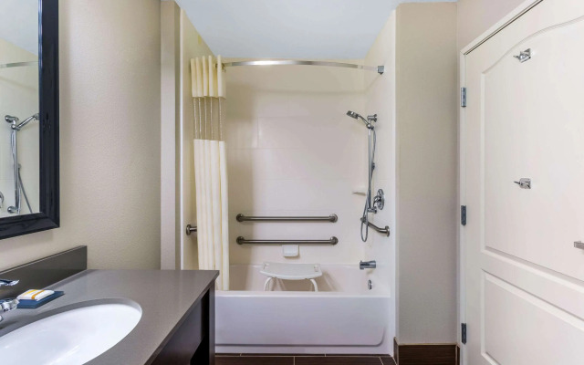 La Quinta Inn & Suites by Wyndham Monahans