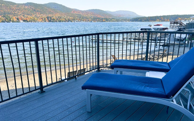 The Georgian Lakeside Resort