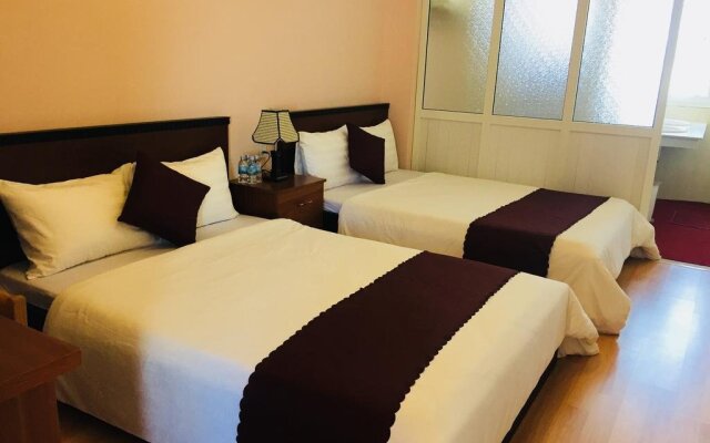 Sleep in Dalat Hostel