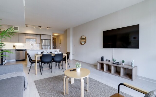 Fantastic Condo Crystal City Rooftop