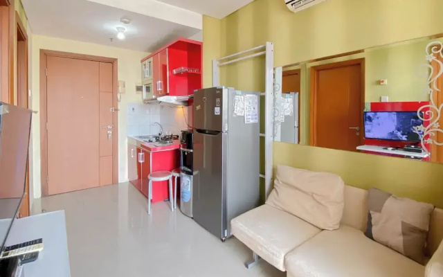 Comfy 2BR Apartment at Woodland Park Residence