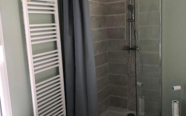 Maison Moderne Avec Jardin a 750m de la Mer