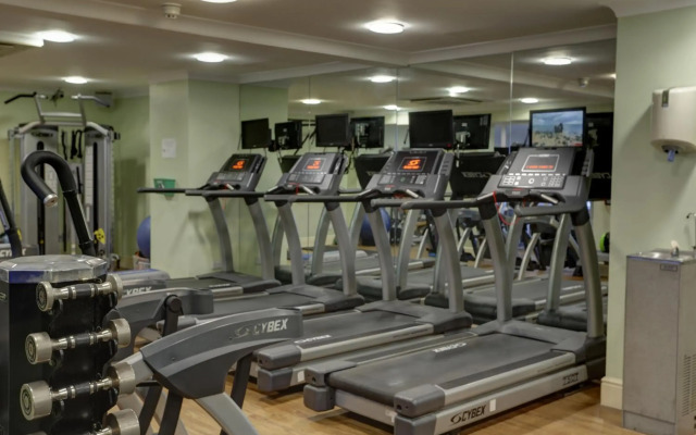 Crowne Plaza East Midlands Airport by IHG