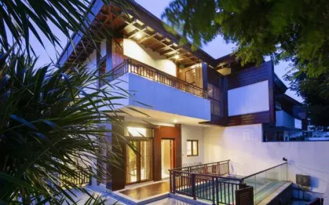 Sanya Pengyue Pool Villa