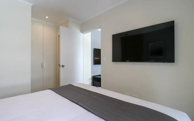 w Brilliant 2BR in the Heart of Barranco