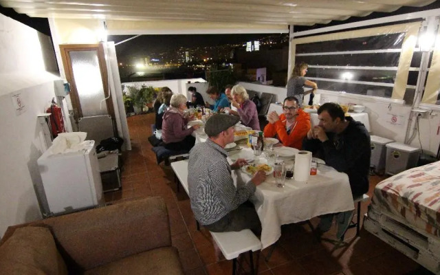 Puerto Nest Hostel
