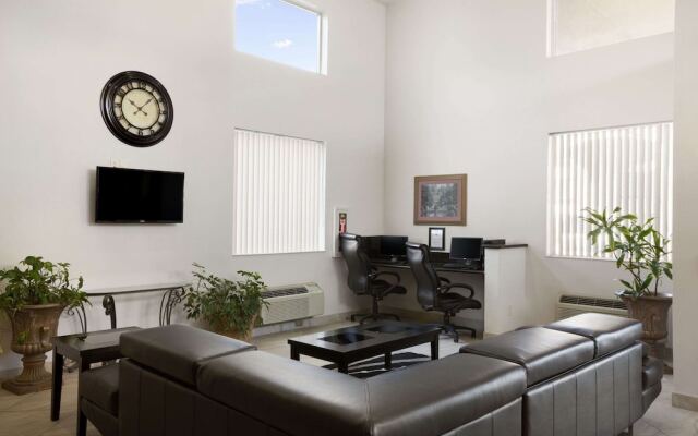 Super 8 Marana/tucson Area