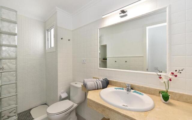 Beach House with private pool in San Agustín ET2