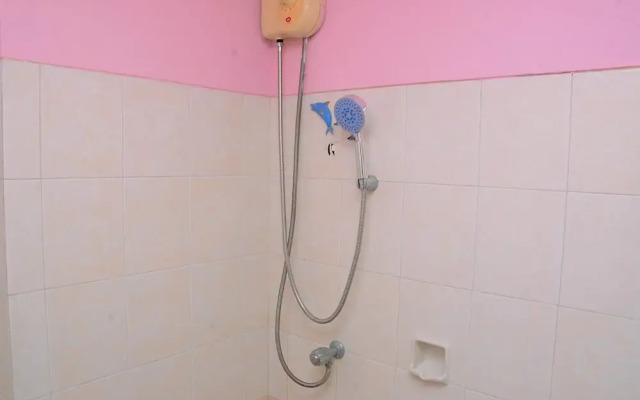 Comfortable 2BR Apartment at Mediterania Palace Residence