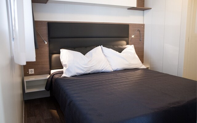 Micanovi Dvori Mobile Home Village Zrmanja