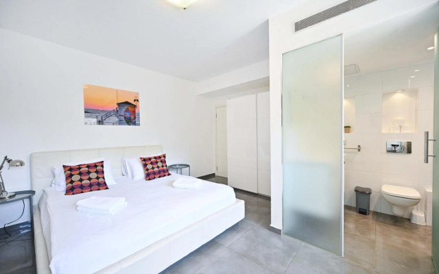 The pop'art by HolyGuest