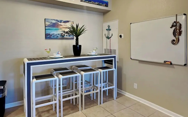 Harbor East Condominiums 414d