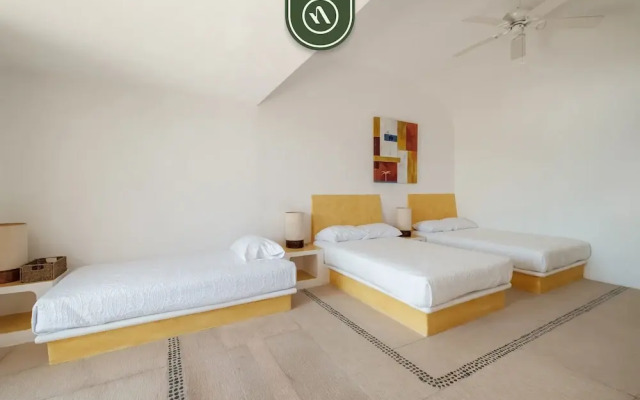 Punta Ixtapa PH6 in Guerrero