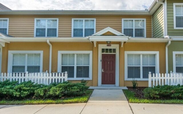 Apartment & Town Homes Close to Disney