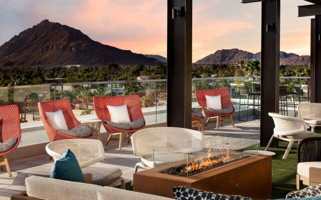 Canopy by Hilton Scottsdale Old Town