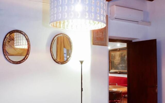 Campo dei Fiori 2 Bedroom Apartment
