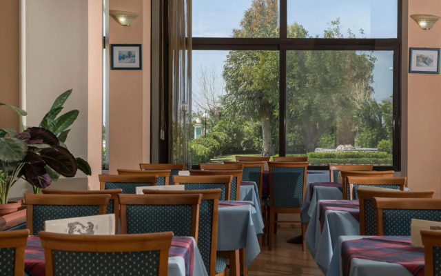 Delfini Hotel