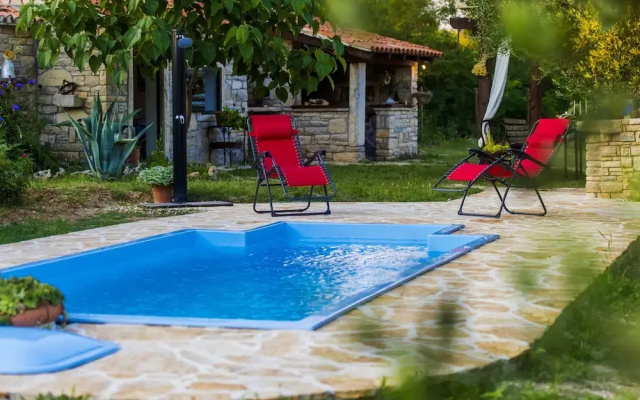 Holiday Home Near Adriatic Sea and Krka Falls