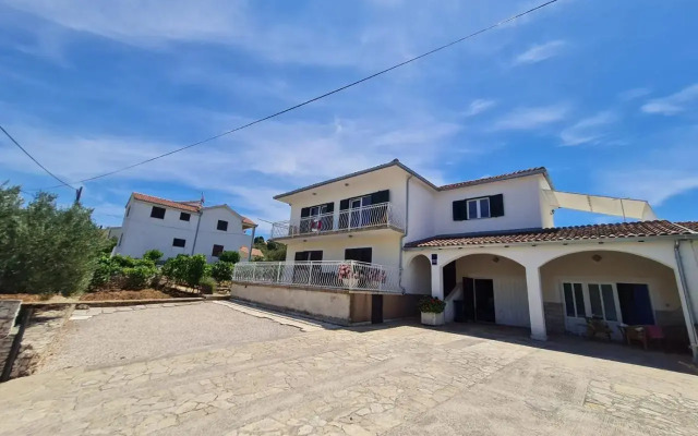 Apartment Jelena